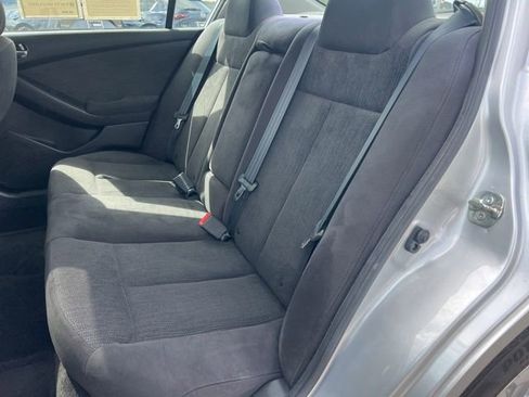 Used 2011 Nissan Altima 3.5 SR w/ Sport Pkg image 23