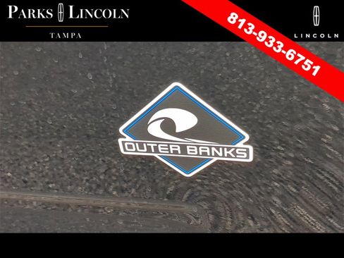 Used 2023 Ford Bronco Sport Outer Banks w/ Tech Package image 9