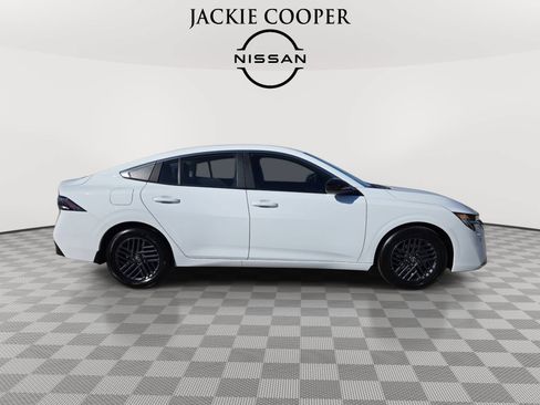 New 2026 Nissan Sentra SV w/ Floor Mat Package FWD image 6