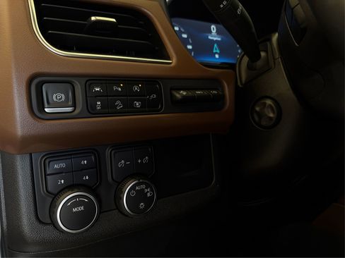 Used 2022 Chevrolet Tahoe High Country image 20