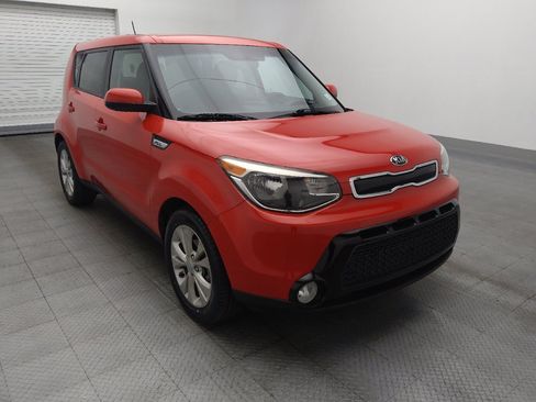 Used 2016 Kia Soul + image 13