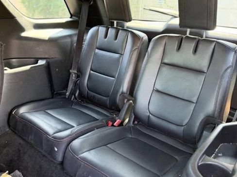 Used 2018 Ford Explorer Sport AWD/4WD image 5