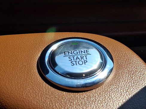 Used 2023 Lincoln Aviator Reserve w/ Equipment Group 201A AWD/4WD image 28