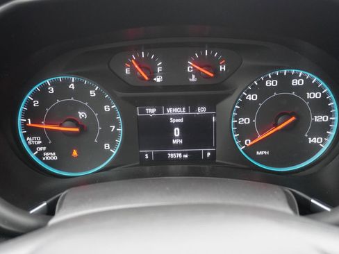 Used 2021 Chevrolet Equinox LS w/ LS Convenience Package AWD/4WD image 12