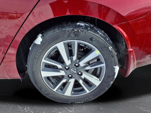 New 2025 Nissan Versa SV w/ Trunk Package image 8