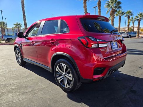 Used 2020 Mitsubishi Outlander Sport ES image 4