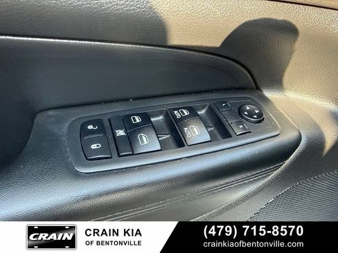 Used 2018 Jeep Grand Cherokee Altitude AWD/4WD image 20