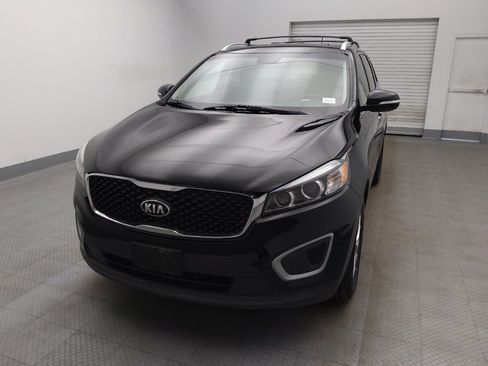 Used 2017 Kia Sorento AWD image 15