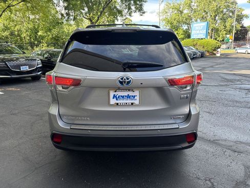 Used 2016 Toyota Highlander Limited Platinum AWD/4WD image 4