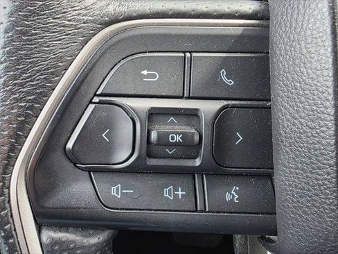 Used 2024 Toyota Tacoma TRD Off-Road AWD/4WD image 31