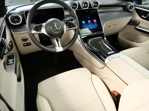 Certified 2026 Mercedes-Benz GLC 300 4MATIC image 2