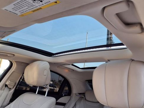 Used 2015 Mercedes-Benz S 550 Sedan w/ Sport Package image 28