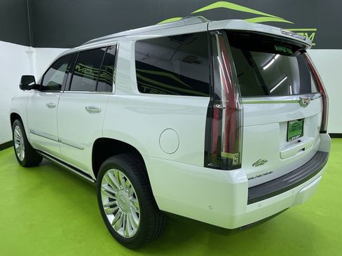 Used 2018 Cadillac Escalade Platinum image 7