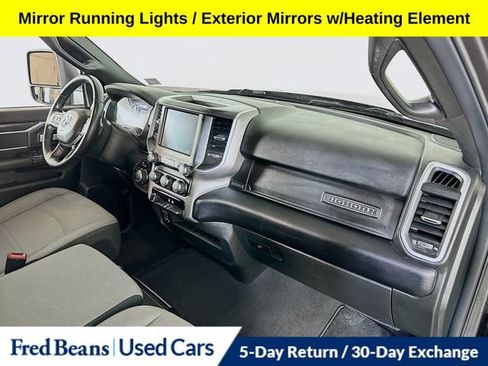 Used 2024 RAM 2500 Big Horn AWD/4WD image 28