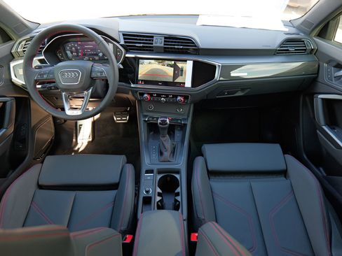 New 2025 Audi Q3 2.0T Premium Plus image 31