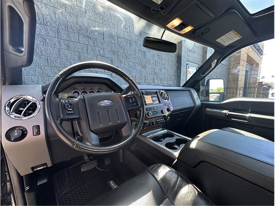 Used 2011 Ford F250 Lariat w/ Lariat Ultimate Pkg AWD/4WD image 14