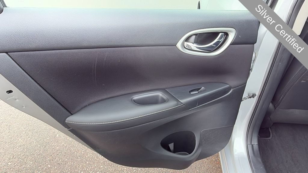 Used 2016 Nissan Sentra FWD image 12