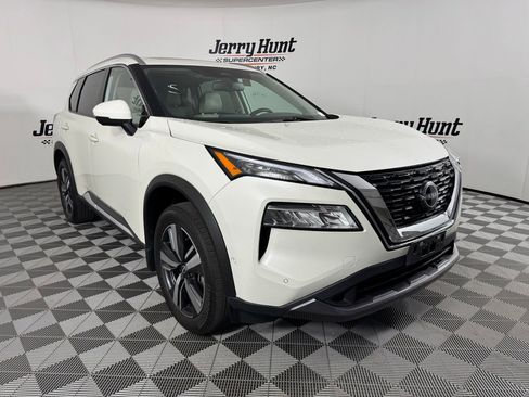 Used 2023 Nissan Rogue SL w/ SL Premium Package AWD/4WD image 6