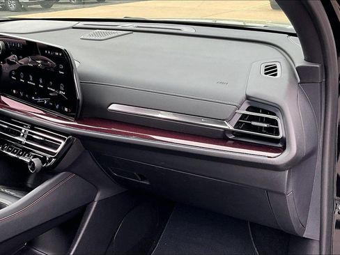 Used 2026 Chevrolet Traverse Z71 w/ Enhanced Driving Package image 16