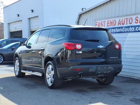 Used 2012 Chevrolet Traverse LTZ image 3