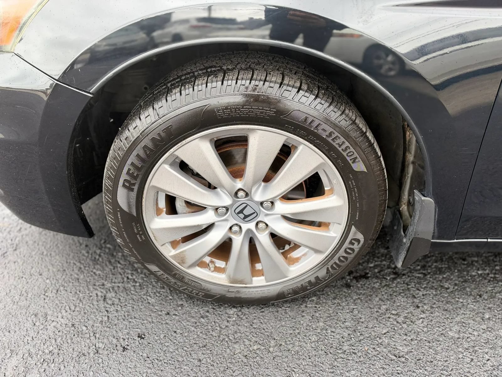 Used 2012 Honda Accord EX-L image 2
