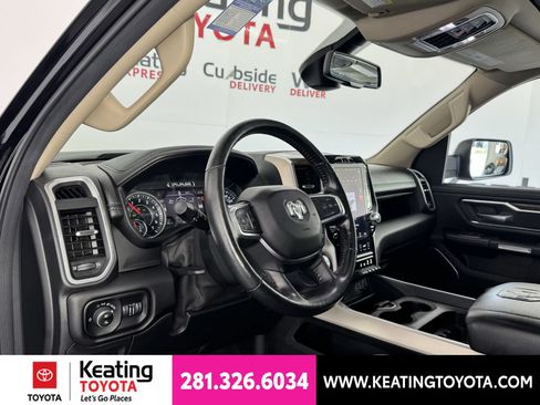 Used 2019 RAM 1500 Laramie RWD image 13