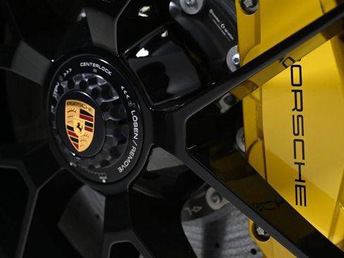 Used 2026 Porsche 911 Carrera GTS RWD image 29