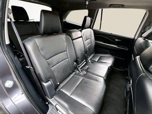 Used 2022 Honda Pilot Special Edition image 18