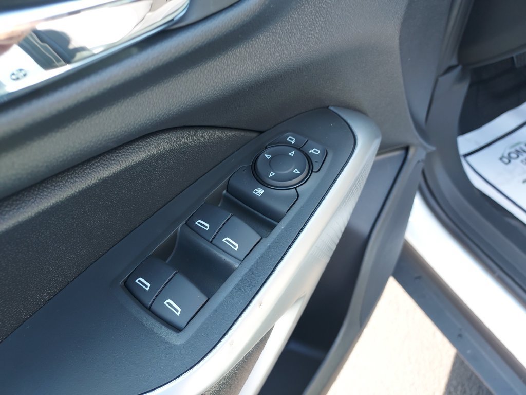 New 2026 Chevrolet Trax LS w/ LS Convenience Package FWD image 11