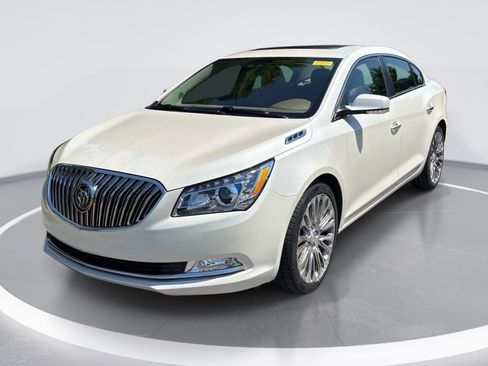 Used 2014 Buick LaCrosse Premium w/ Driver Confidence Package FWD image 3