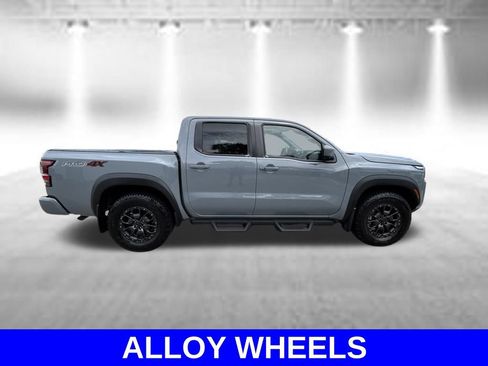 Used 2023 Nissan Frontier PRO-4X w/ Pro-4X Premium Package AWD/4WD image 3