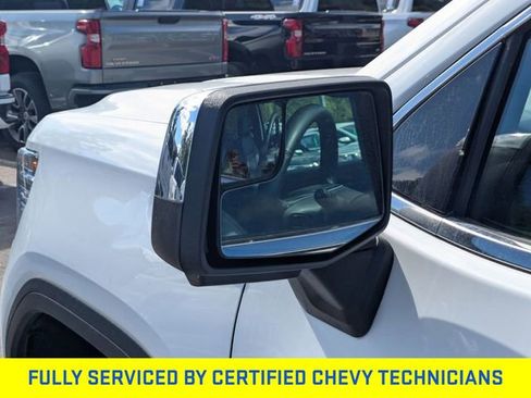 Used 2025 GMC Sierra 1500 SLT AWD/4WD image 26