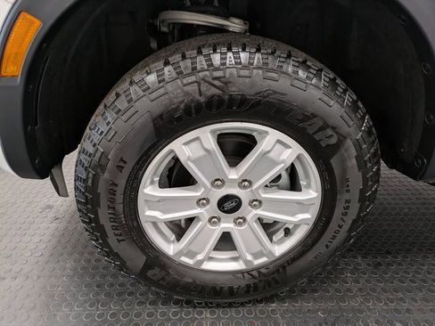 Used 2024 Ford Ranger XL image 7