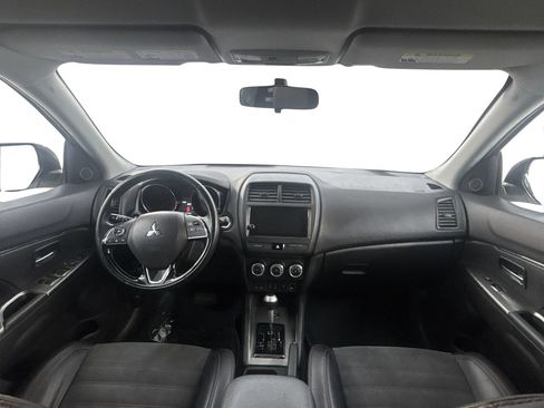 Used 2018 Mitsubishi Outlander Sport SE AWD/4WD image 17