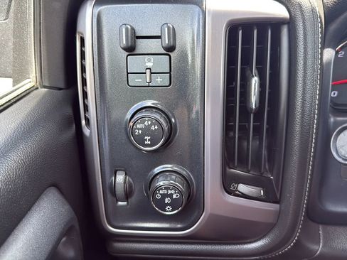 Used 2015 GMC Sierra 1500 SLE w/ All-Terrain Package image 7