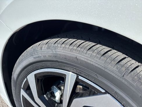 New 2026 Volkswagen Jetta SEL image 7