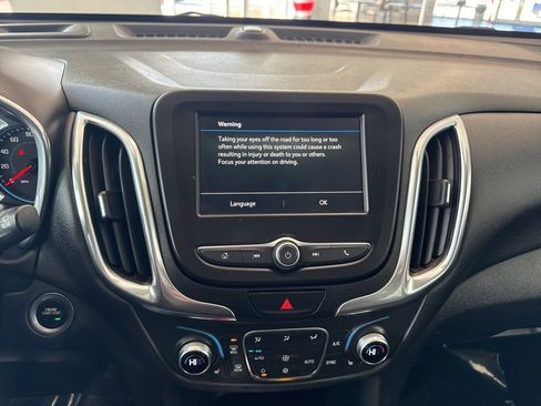 Used 2019 Chevrolet Equinox LT w/ Driver Convenience Package image 28