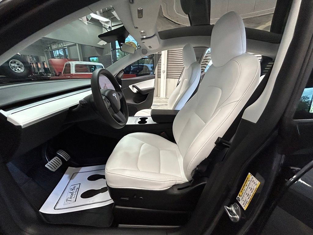 Used 2021 Tesla Model Y Performance AWD/4WD image 55