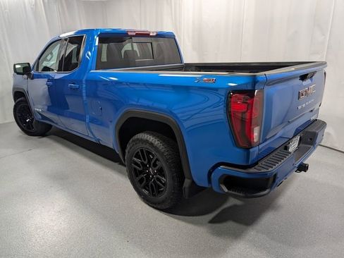 Certified 2023 GMC Sierra 1500 Elevation w/ Preferred Package AWD/4WD image 7