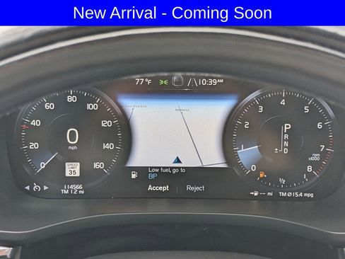 Used 2019 Volvo XC60 T5 Momentum w/ Multimedia Package image 5