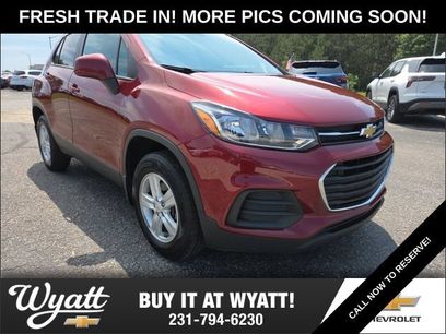 Used 2021 Chevrolet Trax LS w/ Tint and Cruise Package