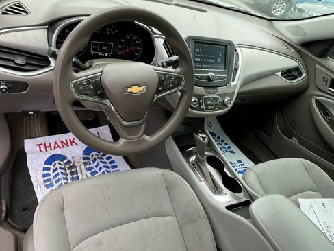 Used 2016 Chevrolet Malibu LS FWD image 10
