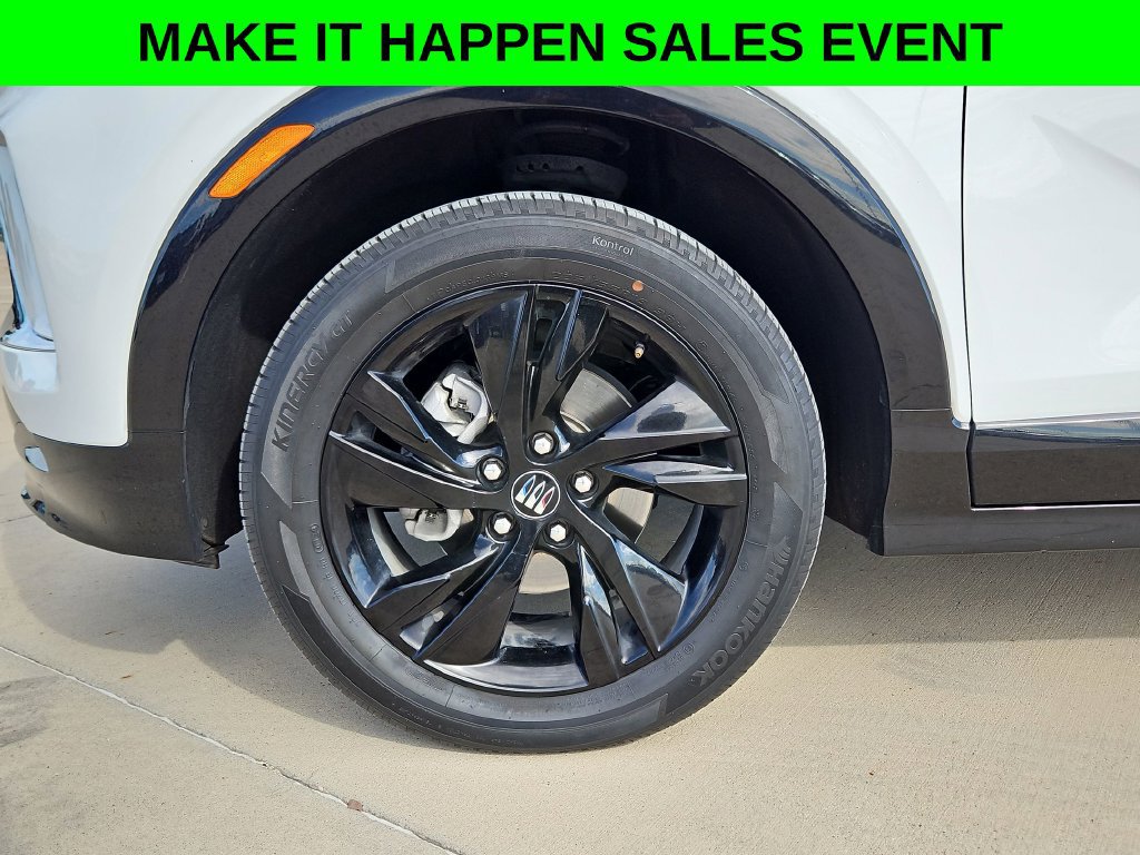 Used 2024 Buick Encore GX Sport Touring AWD/4WD image 32