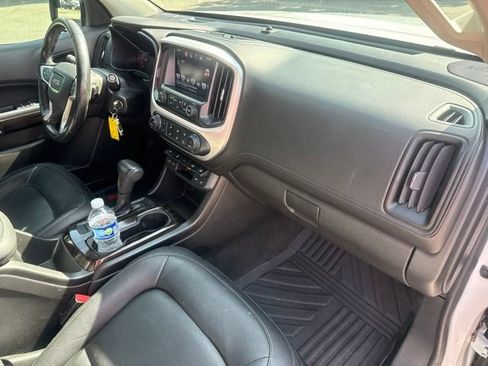 Used 2016 GMC Canyon SLT w/ Driver Alert Package RWD image 15