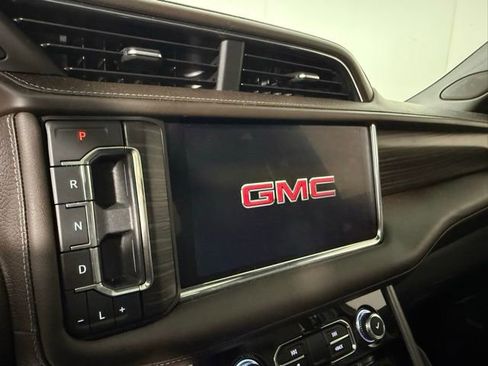 Used 2023 GMC Yukon Denali w/ Max Trailering Package image 11