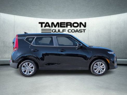 Used 2020 Kia Soul LX image 9