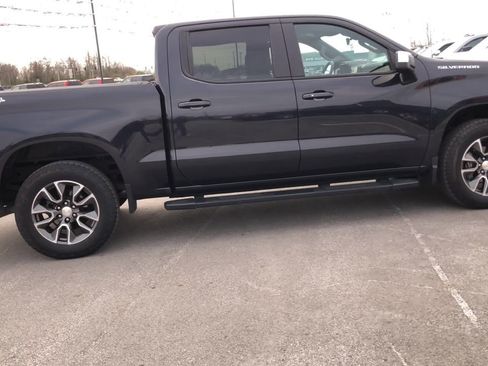 Used 2022 Chevrolet Silverado 1500 LT image 9