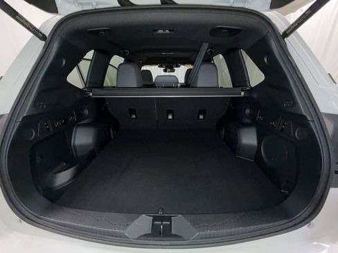 Certified 2025 Subaru Forester Limited image 18