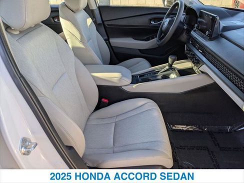 Used 2025 Honda Accord SE image 25