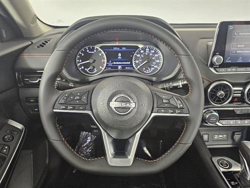 New 2025 Nissan Sentra SR image 27